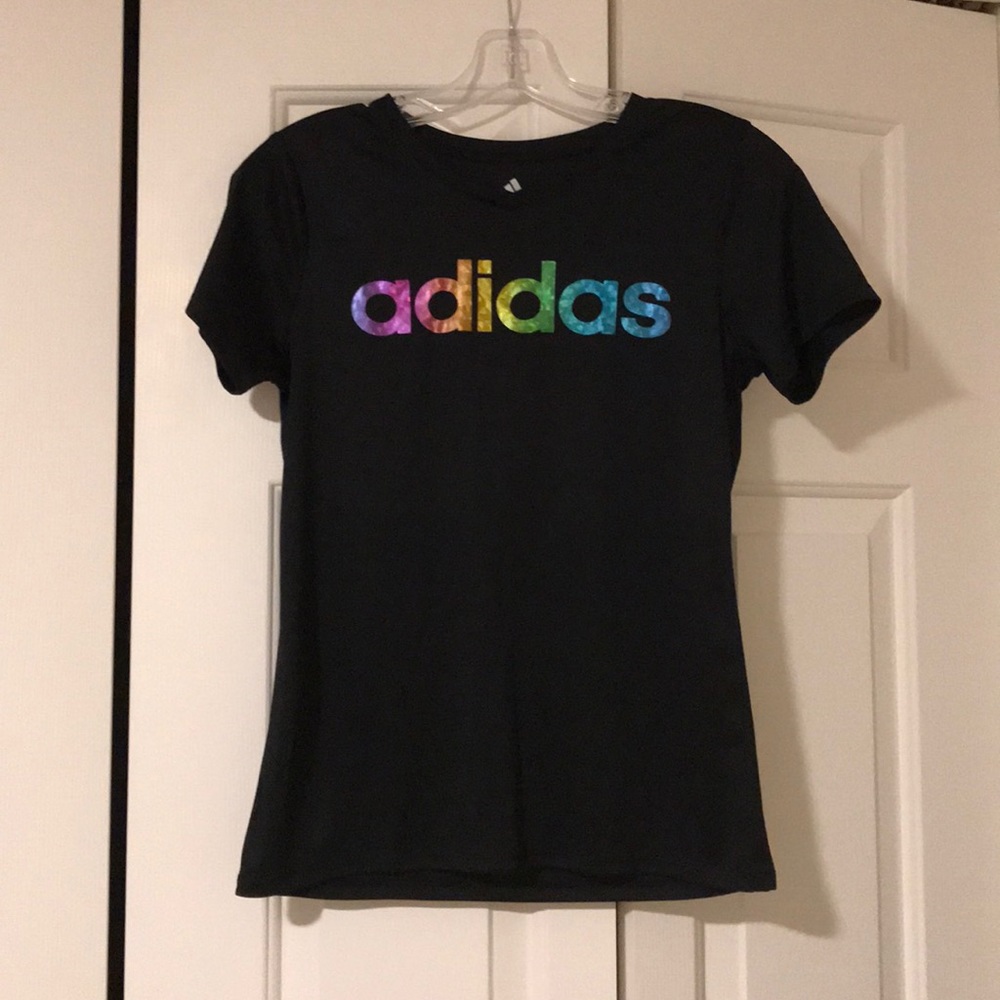 Adidas top